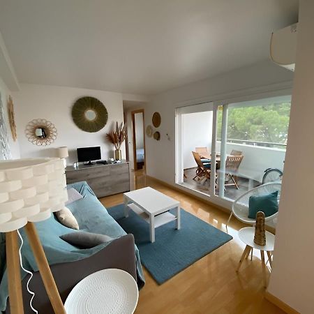 Superbe Appartement Renove, Residence Avec Piscine 罗萨斯 外观 照片